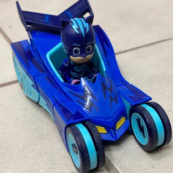 PJ Masks Catboy Cat-Car Vehicle & Figure [with Cat Boy] Blue Toy - Picture 7 of 10